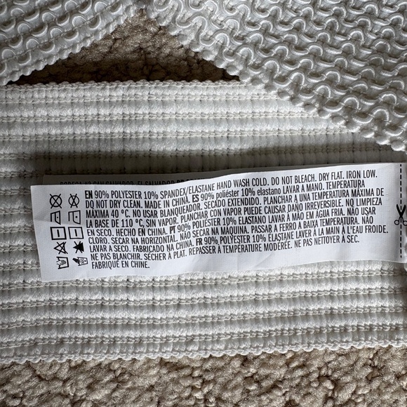 Forever 21 wrap around stretch bandage crop top white Medium - Picture 10 of 10